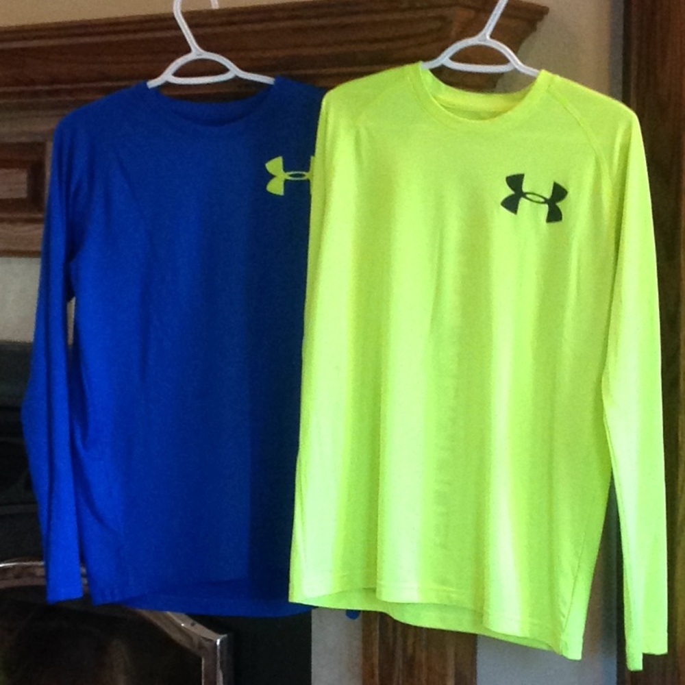 Under Armor t-shirts, heat gear